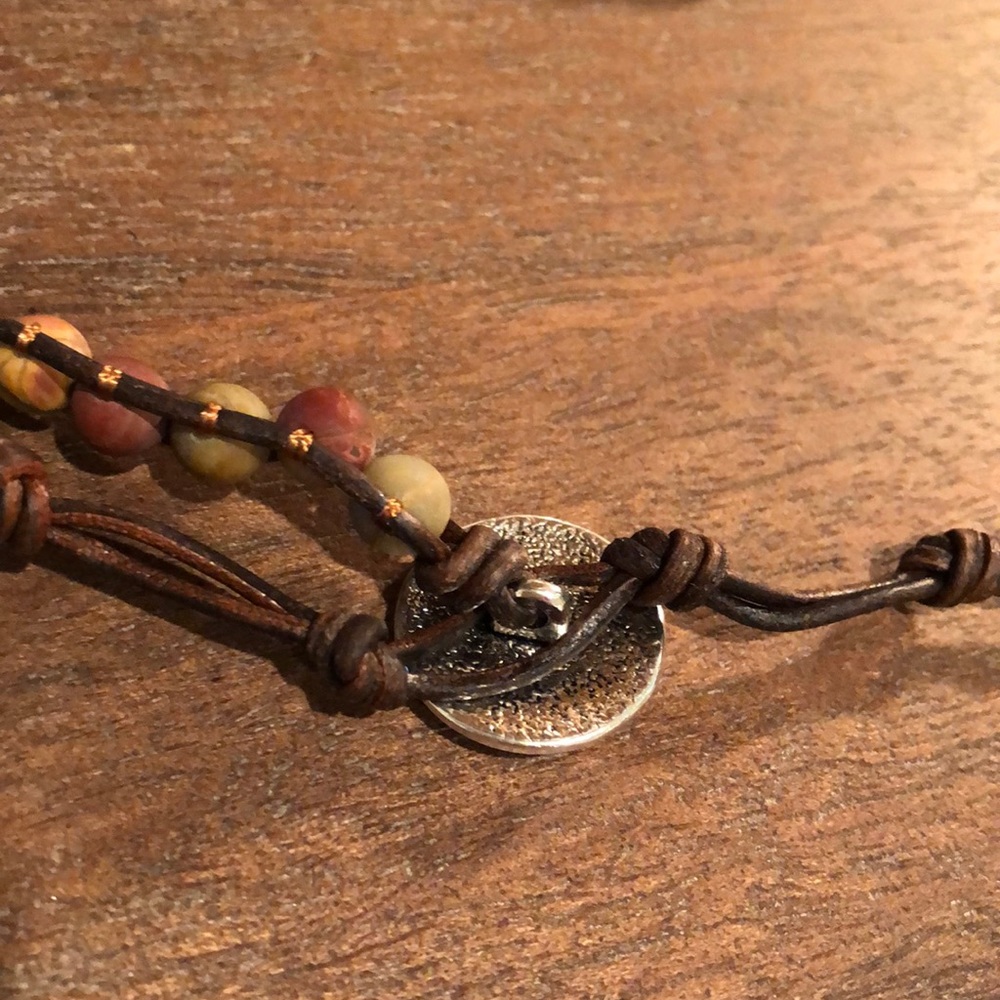 Vintage Leather Bracelet - Picture 5 of 6